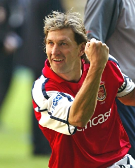 Arsenal captain Tony Adams celerbates after the match. Arsenal 2:0 Chelsea Arsenal captain Tony Adams celerbates after the match. Arsenal 2:0 Chelsea
