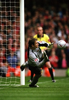 Arsenal goalkeeper Jens Lehmann prepares to save the 2nd Manchester United penalty taken Arsenal goalkeeper Jens Lehmann prepares to save the 2nd Manchester United penalty taken