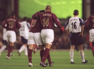 Thierry Henry congratulates Jose Reyes on the pass that set up Dennis Bergkamps goal Thierry Henry congratulates Jose Reyes on the pass that set up Dennis Bergkamps goal