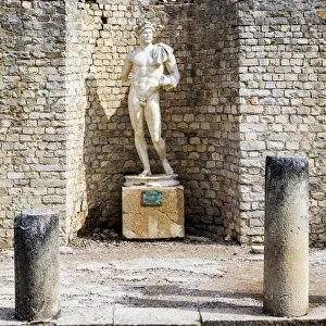 A statue of the Roman emperor Hadrian at Vaison la Romain in France A statue of the Roman emperor Hadrian at Vaison la Romain in France