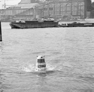 StudioCANAL Print of a Dalek emerging from the River Thames