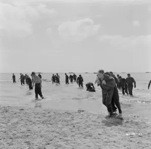 British Troops on Dunkirk Beach Print