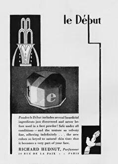 Advert for Le Debut face powder by Richard Hudnut, 1929, Par