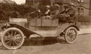 Early 20th-century American open roadster