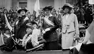 Alice Paul and Doris Stevensand in Parade Alice Paul and Doris Stevensand in Parade
