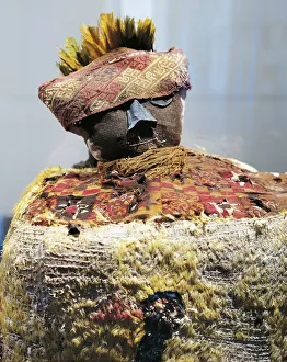 Funerary urn, Peru, Pre-Inca civilization, Paracas culture Funerary urn, Peru, Pre-Inca civilization, Paracas culture