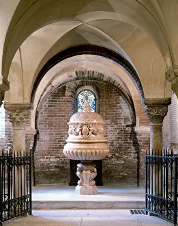 Italy, Emilia Romagna Region, Modena Province, Modena Cathedral, Baptismal font in crypt Italy, Emilia Romagna Region, Modena Province, Modena Cathedral, Baptismal font in crypt