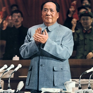 Mao Tse-Tung (Mao Zedong) 1893-1976, Chinese Communist leader. Mao addressing a meeting Mao Tse-Tung (Mao Zedong) 1893-1976, Chinese Communist leader. Mao addressing a meeting