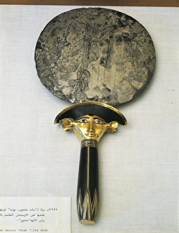 Mirror of Sat-Hathor Yunet from Lahun Mirror of Sat-Hathor Yunet from Lahun