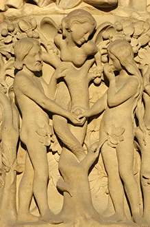 Notre Dame of Paris cathedral sculpture Notre Dame of Paris cathedral sculpture