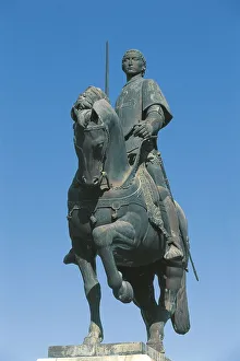 Portugal - Batalha. Statue of Nuno Alvares Pereira Portugal - Batalha. Statue of Nuno Alvares Pereira