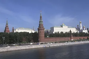 Russia, Moscow Region, Moscow, Kremlin, View of fortified citadel from Moskva River Russia, Moscow Region, Moscow, Kremlin, View of fortified citadel from Moskva River