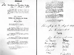Images Dated 1st January 1919: Signed agreement, Weimar government, 1919