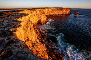 Sandstone cliffs at Sheringa. South Australia Sandstone cliffs at Sheringa. South Australia