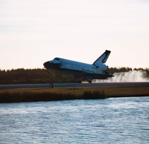 Space Prints: The Space Shuttle Landing Print (Australian Views)