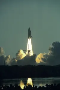 Space Shuttle Launch Prints: Space Shuttle take-off