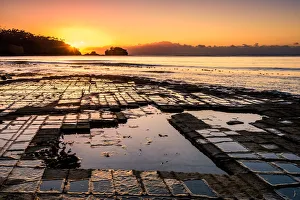 Sunrise at Tessellated Pavement at Tasman Peninsula, Tasmania Sunrise at Tessellated Pavement at Tasman Peninsula, Tasmania