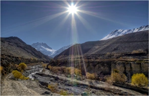 Sunstar in Dzarkot, Western Himalayas, Nepal Sunstar in Dzarkot, Western Himalayas, Nepal