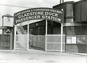 Gladstone Dock station (Liverpool), Lancashire and Yorkshire Railway. View of the Gladstone Dock station (Liverpool), Lancashire and Yorkshire Railway. View of the
