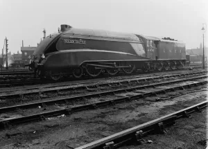 British Railway History Prints: Golden Shuttle