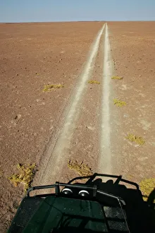 4x4, barren, day, desert, diminishing perspective, dirt road, extreme terrain, landscape 4x4, barren, day, desert, diminishing perspective, dirt road, extreme terrain, landscape