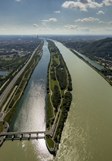 Aerial view, Danube island, Danube and relief canal, intake structure, Langenzersdorf Aerial view, Danube island, Danube and relief canal, intake structure, Langenzersdorf