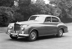 Vintage Car Transport Prints: Bentley