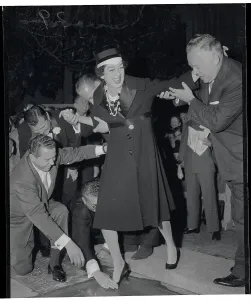 Rosalind Russell Makes Footprints at Grauman Chinese Theater Print