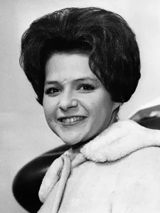 London Airport Arrival Prints: Brenda Lee