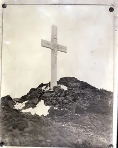 Antarctica Exploration History Prints: Cross Erected in Memory of Explorers