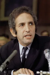 Vietnam War Prints: Daniel Ellsberg Testifying Print - Pentagon Papers Hearing