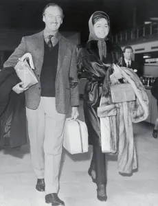 London Airport Arrivals Prints: David Niven with His Wife