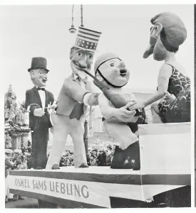 German Parade Float Print: Uncle Sam's Little Darling