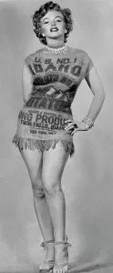 Related Prints: Marilyn Monroe in a Potato Sack Print