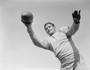 American Sports Icons Prints: Quarterback Sid Luckman