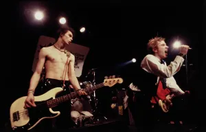 Sid Vicious and Johnny Rotten Perform on Stage Print
