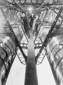 Aircraft Manufacturing Process Prints: Workmen Completing Zeppelin
