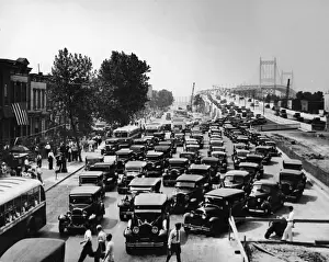 Images Dated 21st June 2015: Triborough Bridge Traffic Print, Queens Side, Early 1930s
