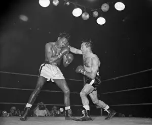 Photo Ancienne – Carmen Basilio Boxe 1950 – Oeil Au Beurre Noir – Photo Vintage