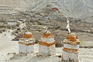 Three chorten, Tibetan religious buildings, near the village of Geling, Upper Mustang, Lo Three chorten, Tibetan religious buildings, near the village of Geling, Upper Mustang, Lo