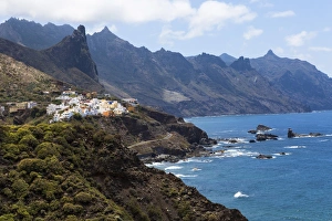 Cliffs in the Anaga Mountains with the Playa de Roque de las Bodegas beach, Almaciga Cliffs in the Anaga Mountains with the Playa de Roque de las Bodegas beach, Almaciga
