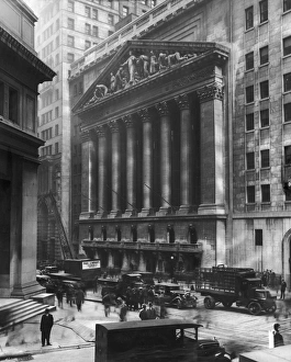 Columned facade of the New York Stock Exchange 1930 Columned facade of the New York Stock Exchange 1930