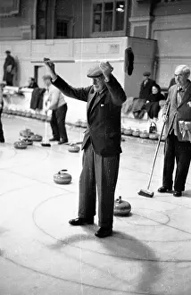 Scottish Sport History Prints: Curling Bogle