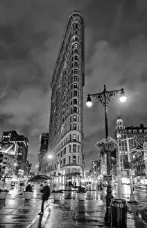Flatiron Buiding - Manhattan at Night and in the Rain Flatiron Buiding - Manhattan at Night and in the Rain