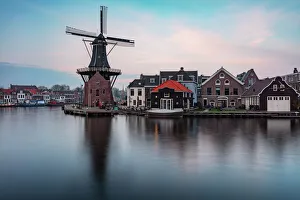 Travel imagery/travel photographer collections travel photography john tina reid/holland haarlem iconic windmill Travel imagery/travel photographer collections travel photography john tina reid/holland haarlem iconic windmill