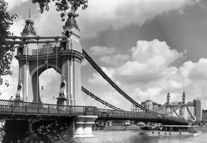 Prints of 27th May 1969: Hammersmith Bridge in London. (Photo by Barnard/Fox Photos/Getty Images) Bridge Prints: Hammersmith Bridge London Print 1969