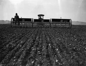 Agricultural History UK Prints: Sowing Corn