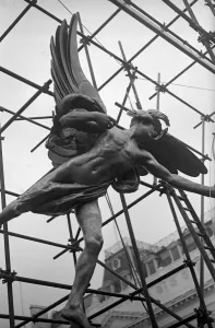 Prints of 30th June 1947: The statue of Eros being moved back to Piccadilly in London after the war. (Photo by Harold Clements/Express/Getty Images) Images Dated 2018 March: The Statue Returns Print: Eros Reinstated in Piccadilly 1947