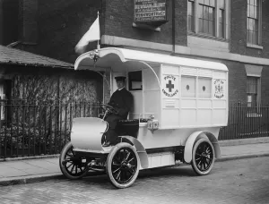 Prints of 1906: A motor police ambulance for the City Of London. (Photo by Topical Press Agency/Getty Images) Ambulance Prints: Antique Motor Ambulance Print 1906