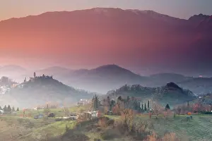 Northern Italy Travel Guide Prints: I Castelli